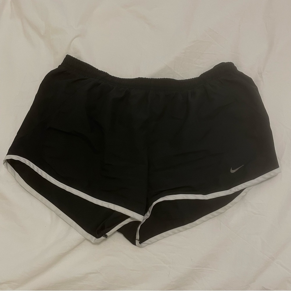 EUC Nike Women’s Shorts